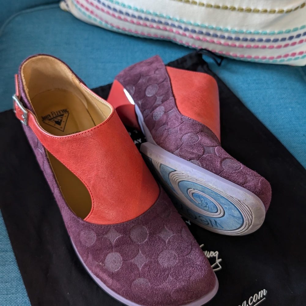 Fluevog Gracias Limited Edition Purple and Red Side Buckle Shoes - Picture 3 of 5